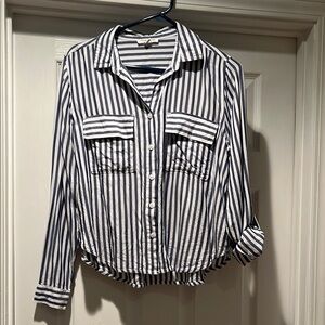 Linen blend shirt NWOT